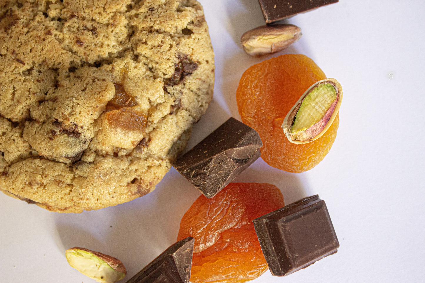 Albercoc - Cookie au CBD - Pistache x Abricot Sec x Chocolat noir